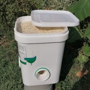 Hranitoare pentru pasari, anti-risipă, pentru toate vârstele (3 porturi de hrănire) 20 L/14 kg